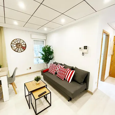 Apartman Novedad Avenida Puente Del Pilar *