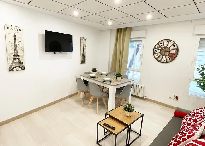 Novedad Avenida Puente Del Pilar * Zaragoza