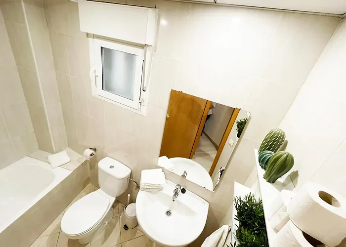 Lägenhet Novedad Avenida Puente Del Pilar *